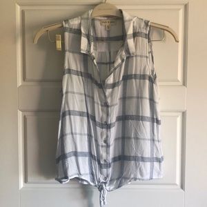 Anthropologie brand cloth & stone tie shirt
